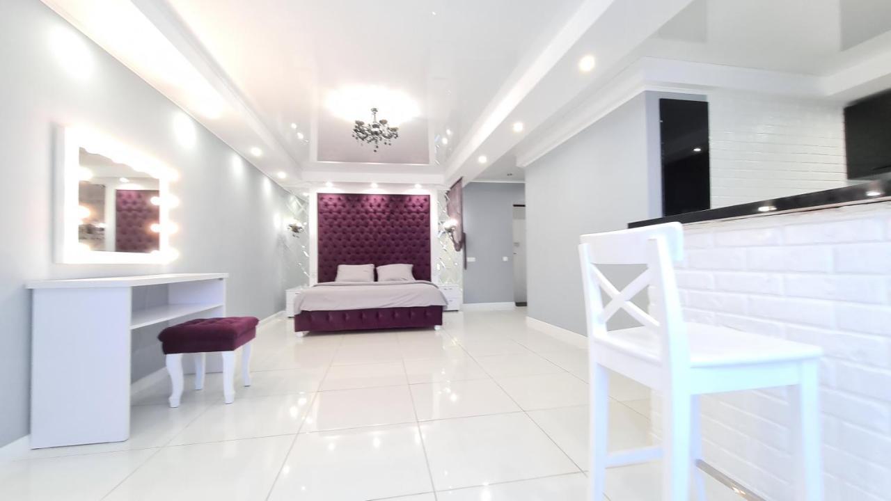 Apartaments On Prospekt Mira 35 Кривий Ріг Екстер'єр фото