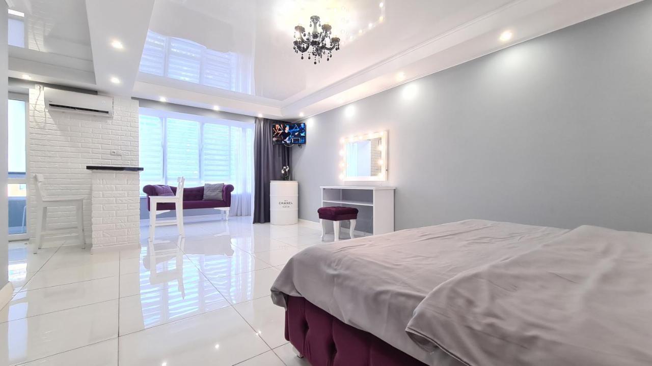 Apartaments On Prospekt Mira 35 Кривий Ріг Екстер'єр фото