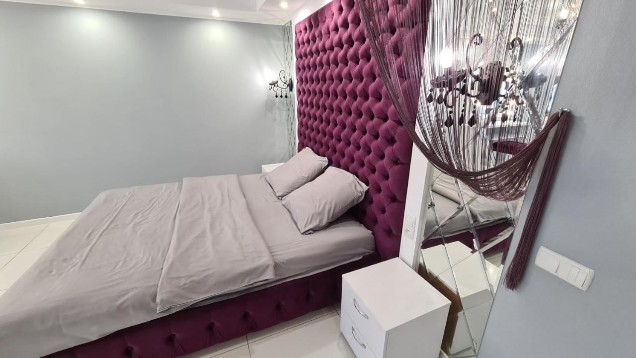 Apartaments On Prospekt Mira 35 Кривий Ріг Екстер'єр фото